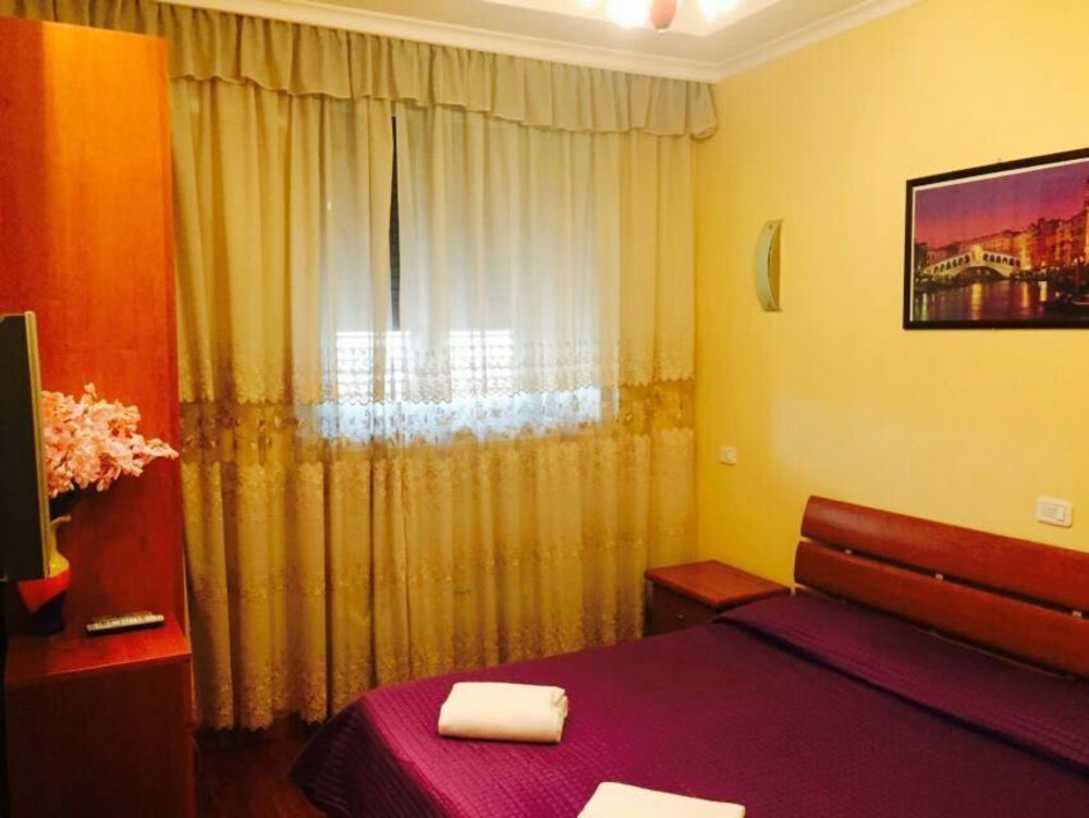 Zhihua Guest House Рим Екстер'єр фото