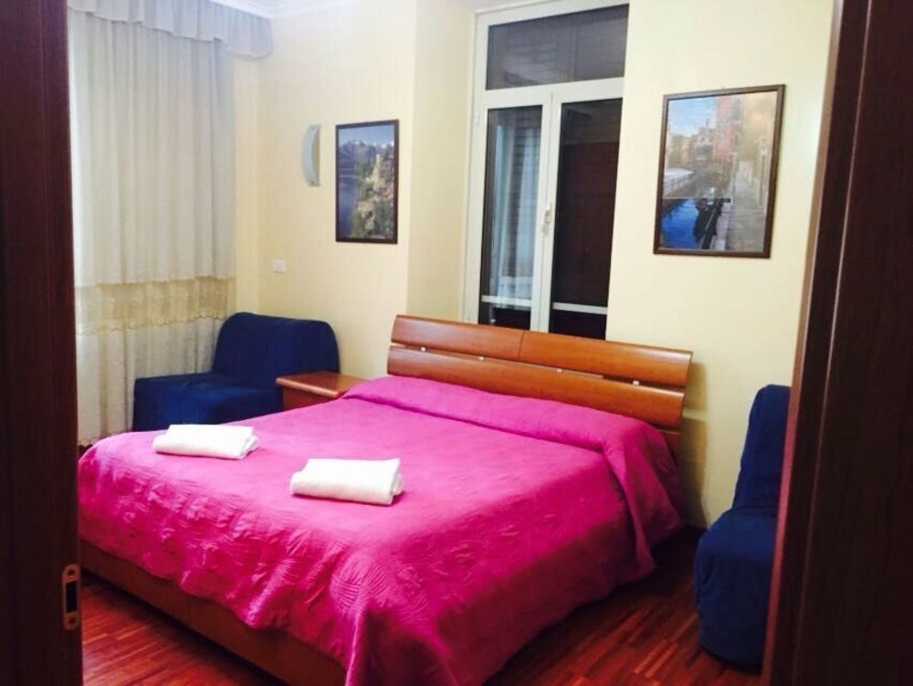Zhihua Guest House Рим Екстер'єр фото