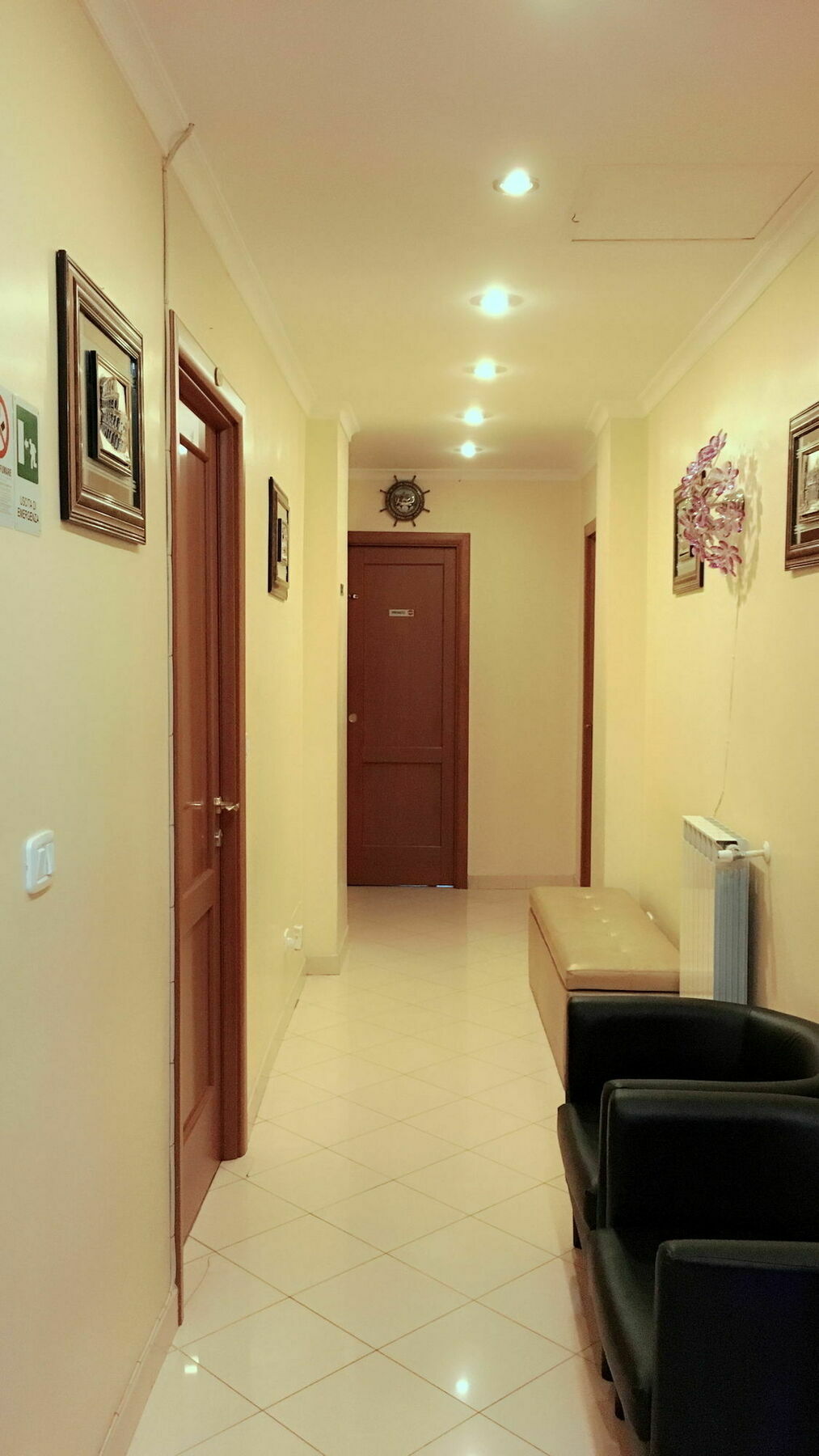 Zhihua Guest House Рим Екстер'єр фото
